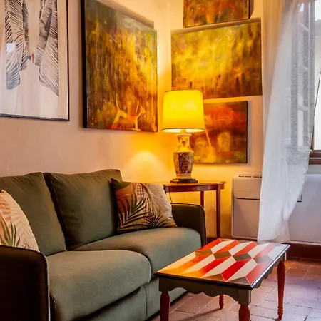 Residenza Palazzo Ghio Alojamento de Acomodação e Pequeno-almoço 3*