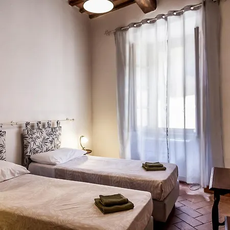 Alojamento de Acomodação e Pequeno-almoço Residenza Palazzo Ghio Scansano